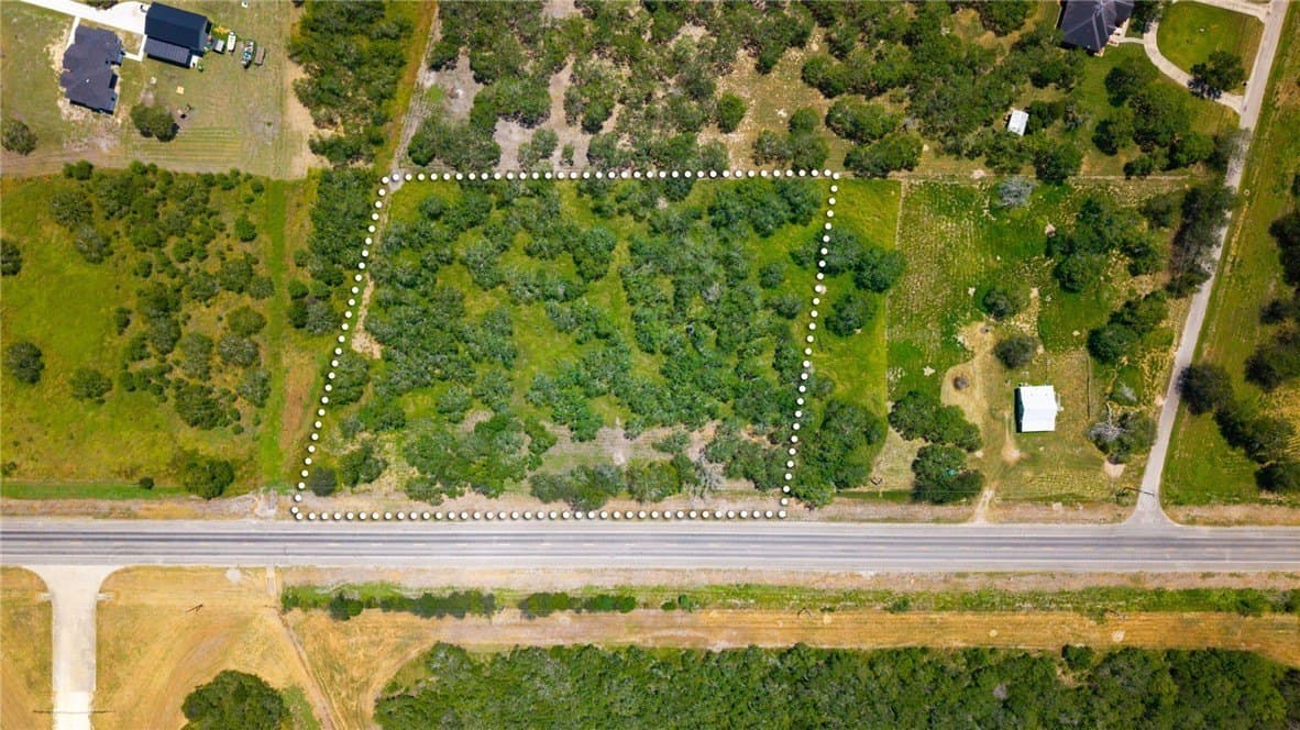 3 acres in San Patricio County - photo 10