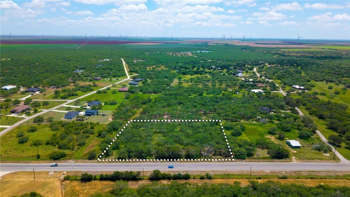 3 acres in San Patricio County - photo 9