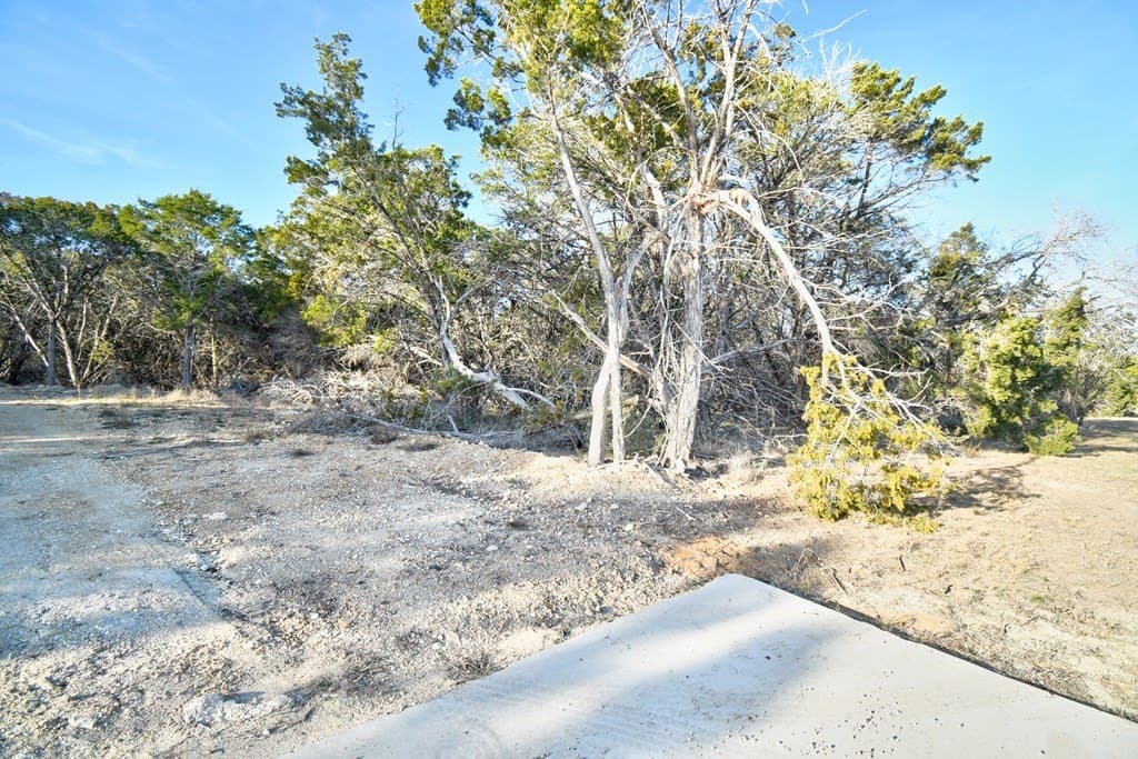 2.46 acres in Kerr County - photo 9