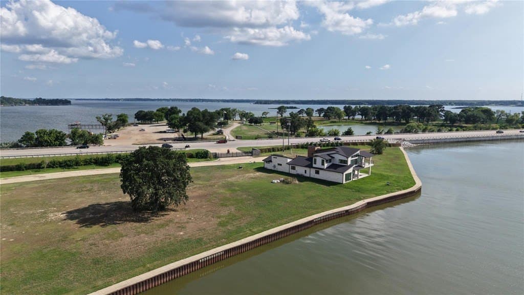 0.28 acres in Henderson County gallery image 2