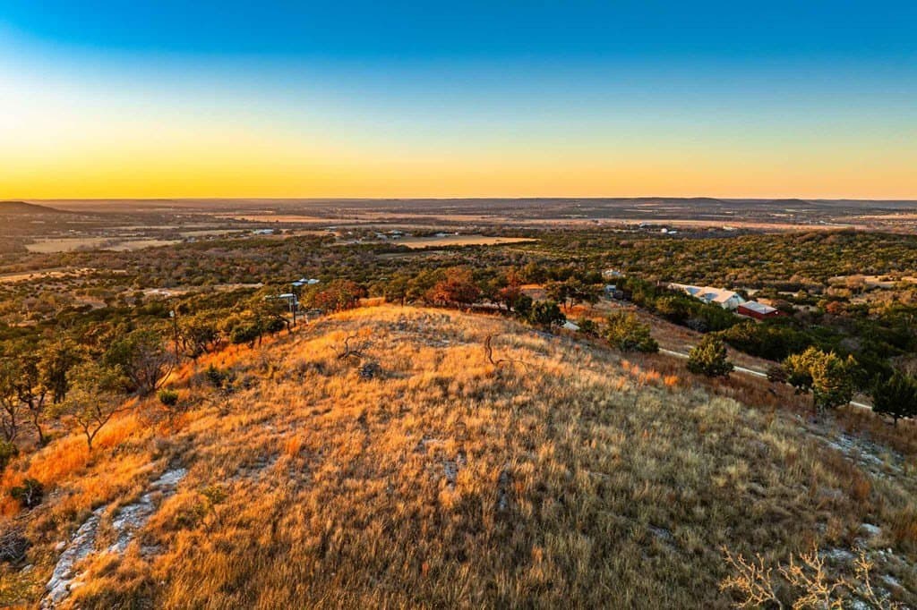 14 acres in Kendall County gallery image 4