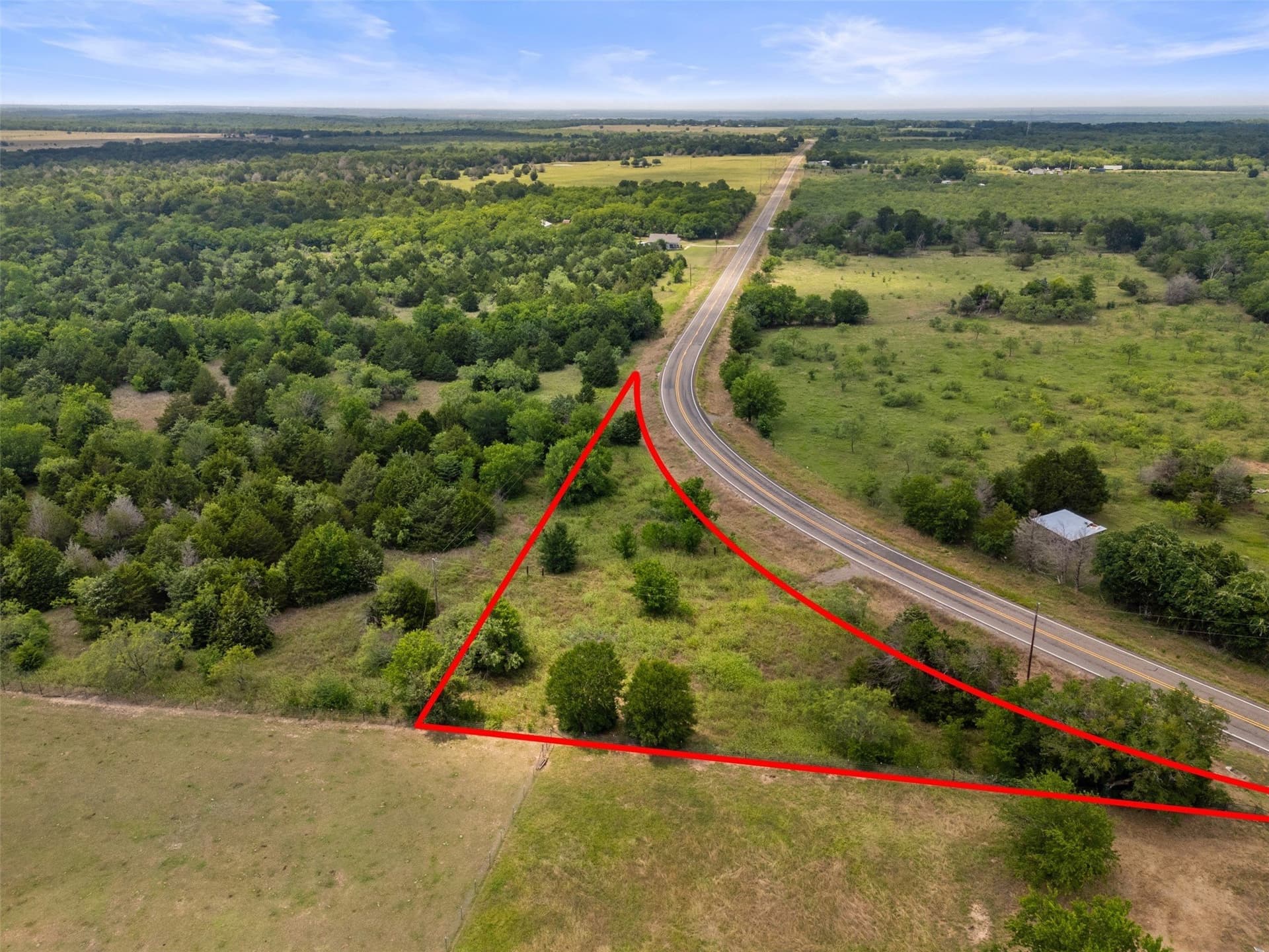1.06 acres in Navarro County featured view