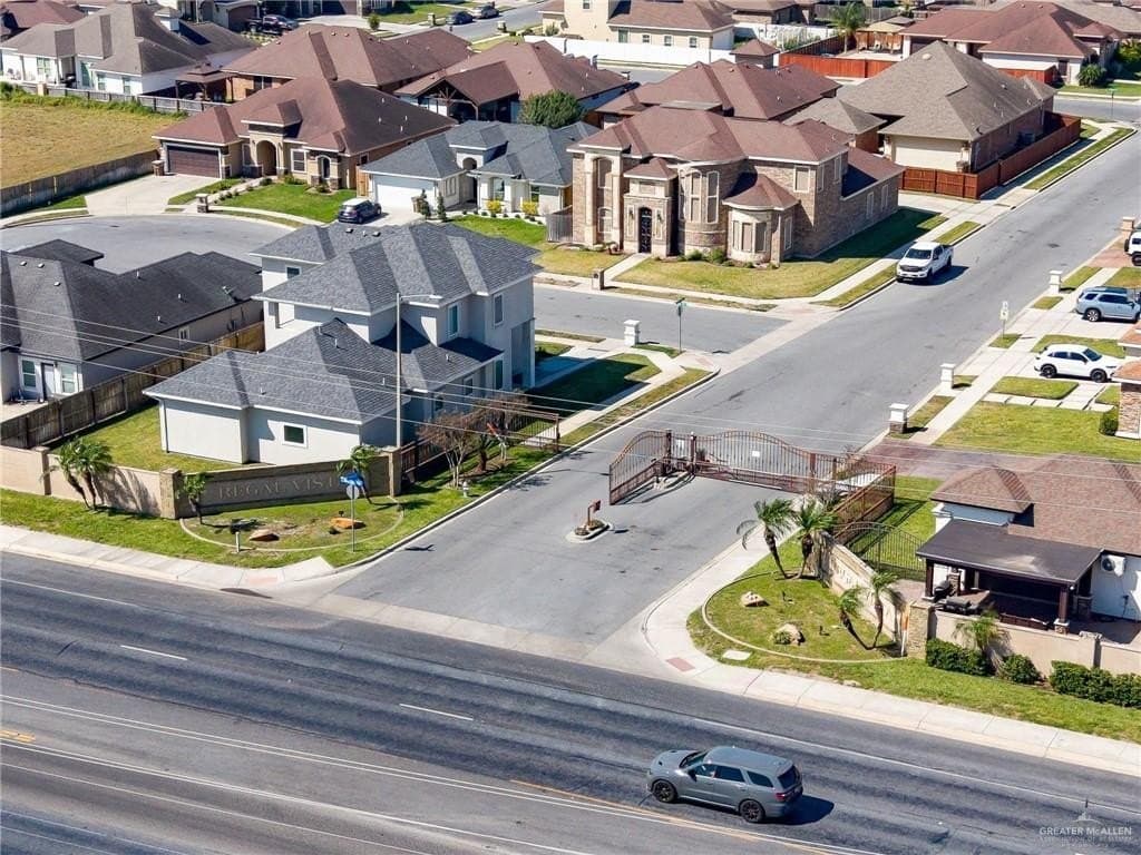 0.2 acres in Hidalgo County gallery image 3