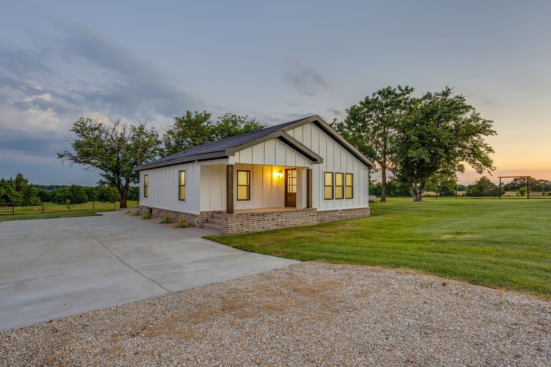 16.02 acres in Cooke County - photo 5