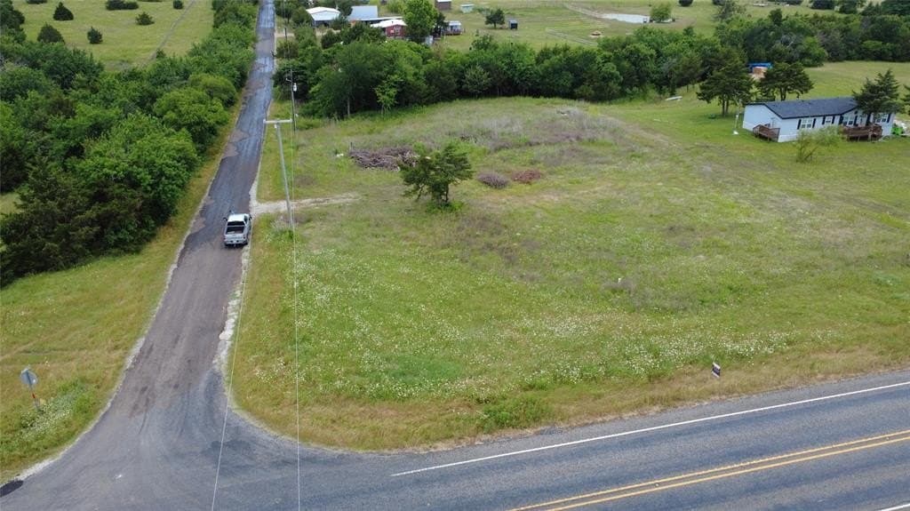 1.18 acres in Hunt County gallery image 2