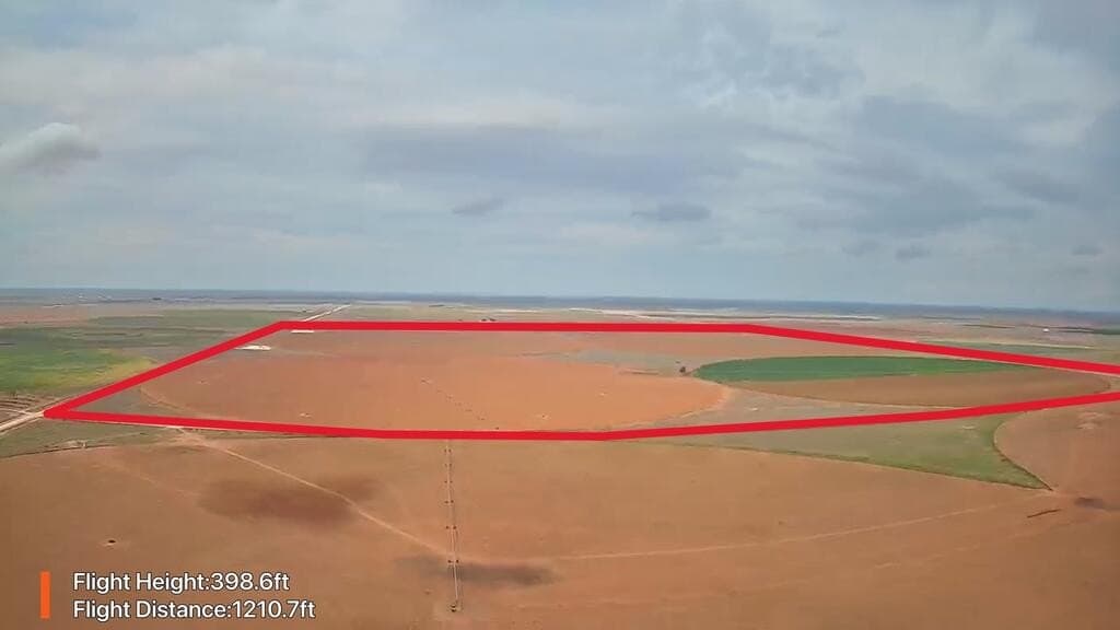 650 acres in Yoakum County - photo 5