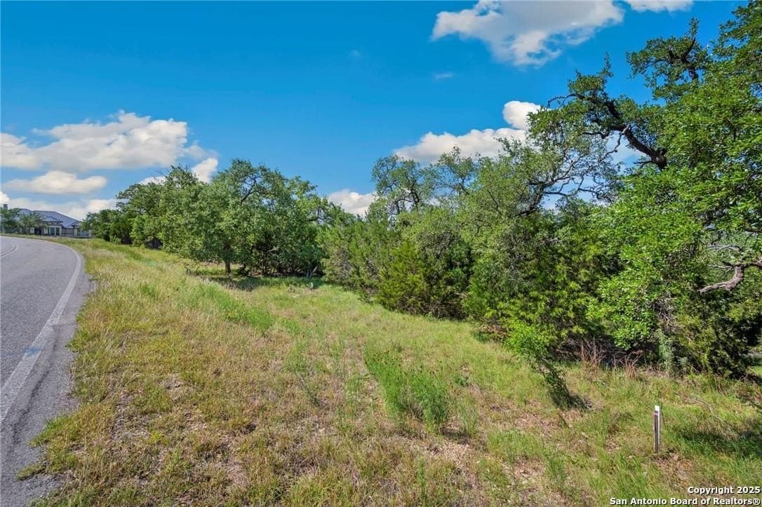 1.22 acres in Comal County - photo 7