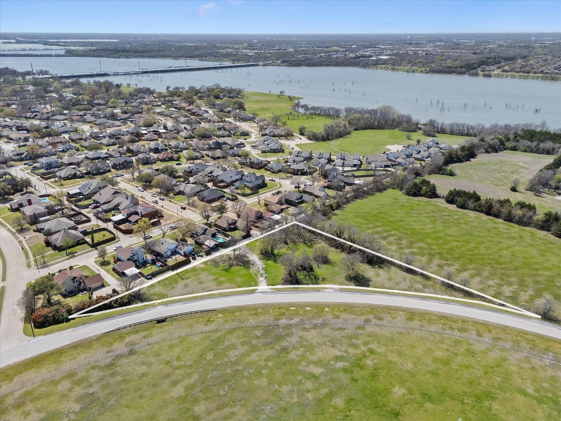 1.27 acres in Dallas County gallery image 2