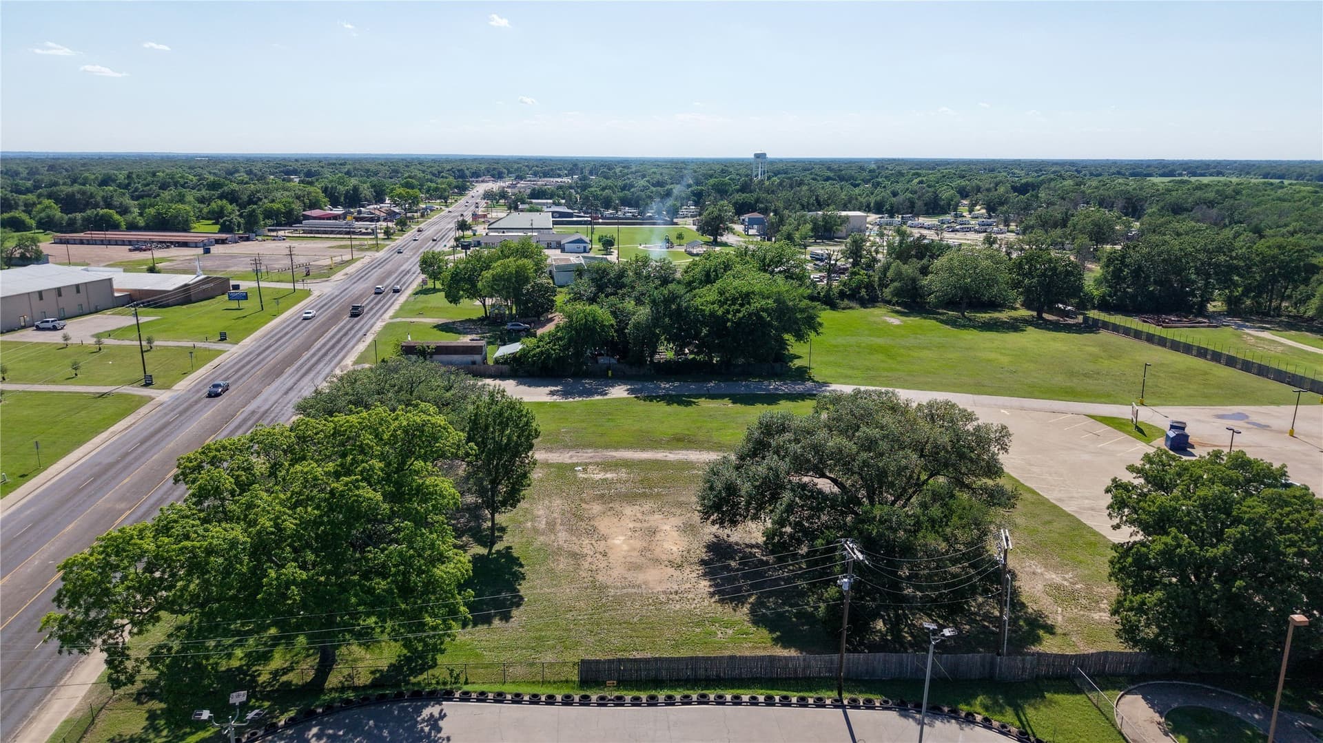 1.13 acres in Henderson County gallery image 4