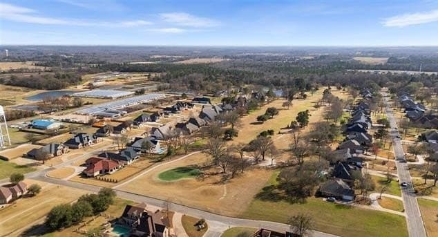 0.5 acres in Smith County - photo 8