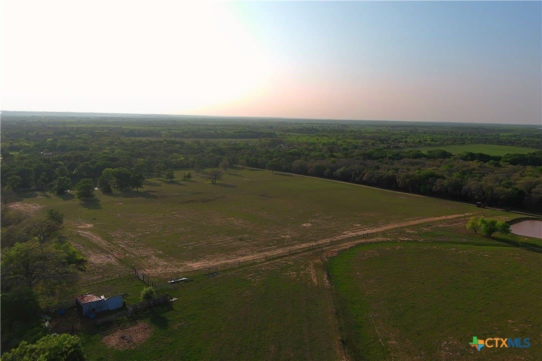 123.44 acres in Caldwell County - photo 25