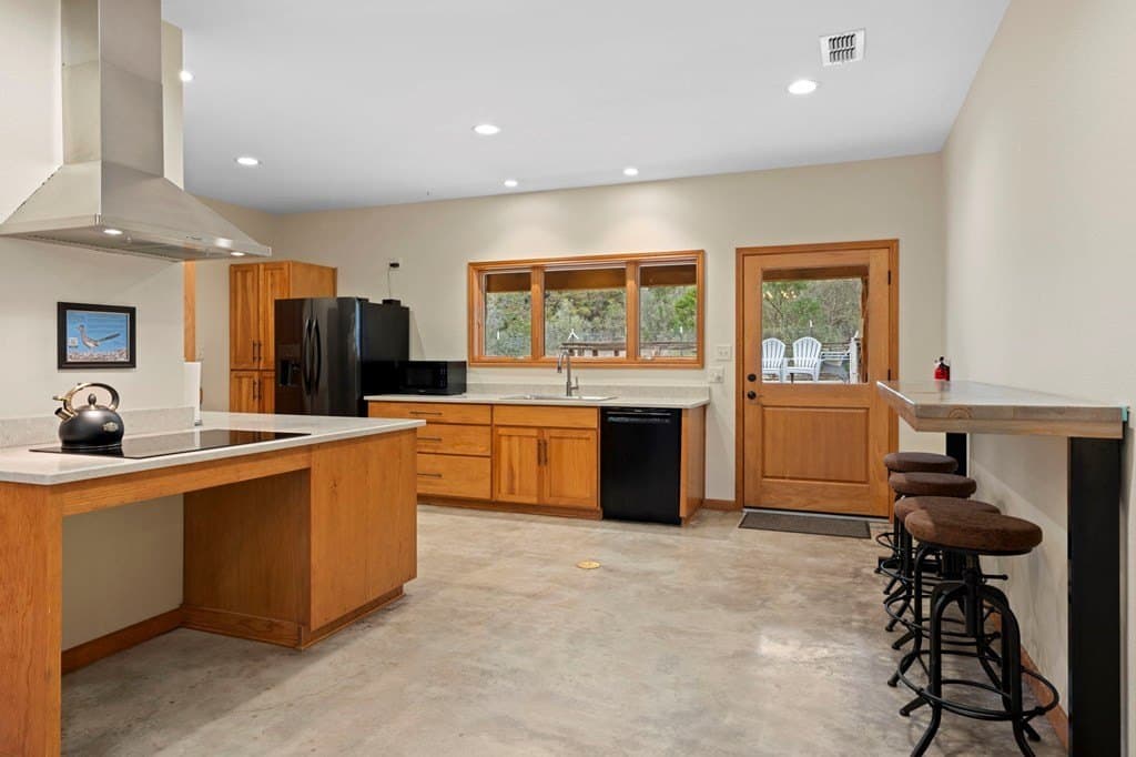 10.8 acres in Real County - photo 9