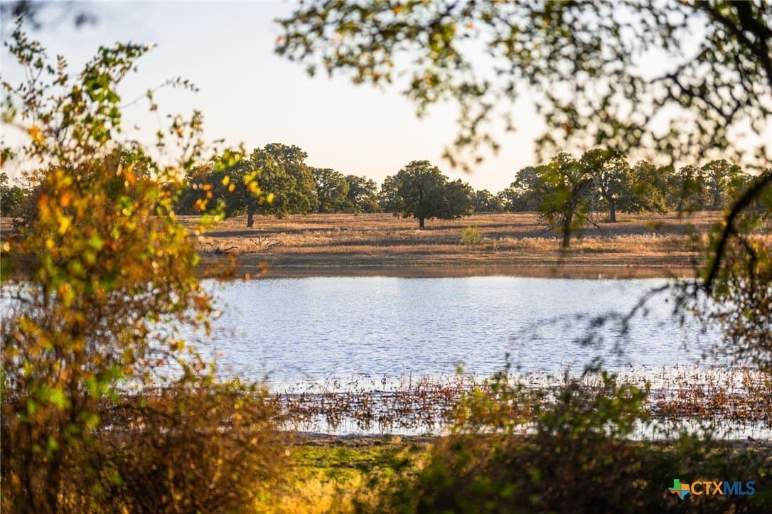 843 acres in Hill County - photo 33