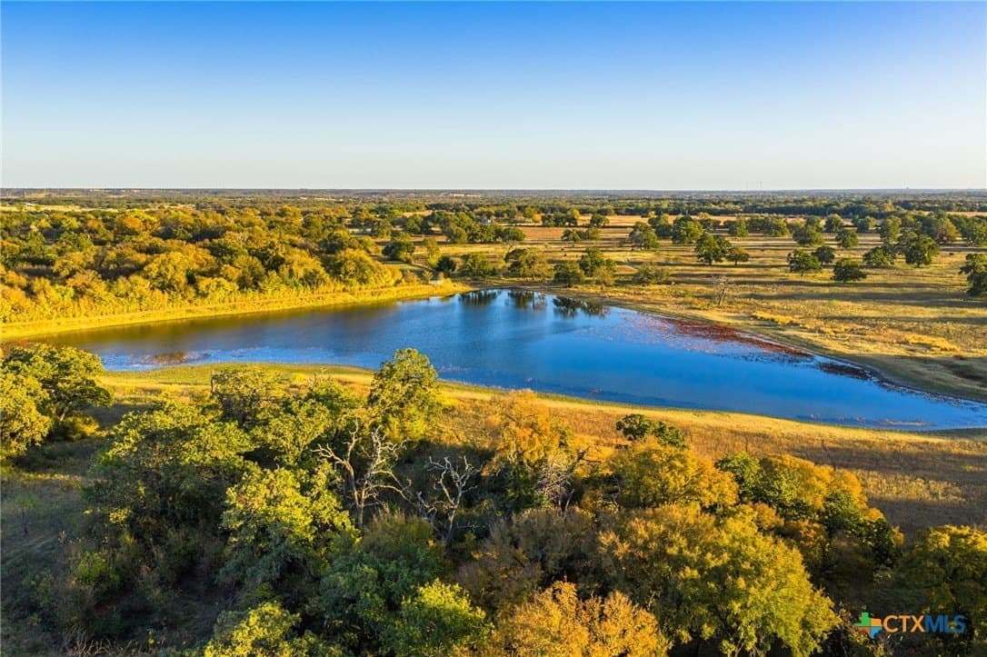 843 acres in Hill County - photo 28