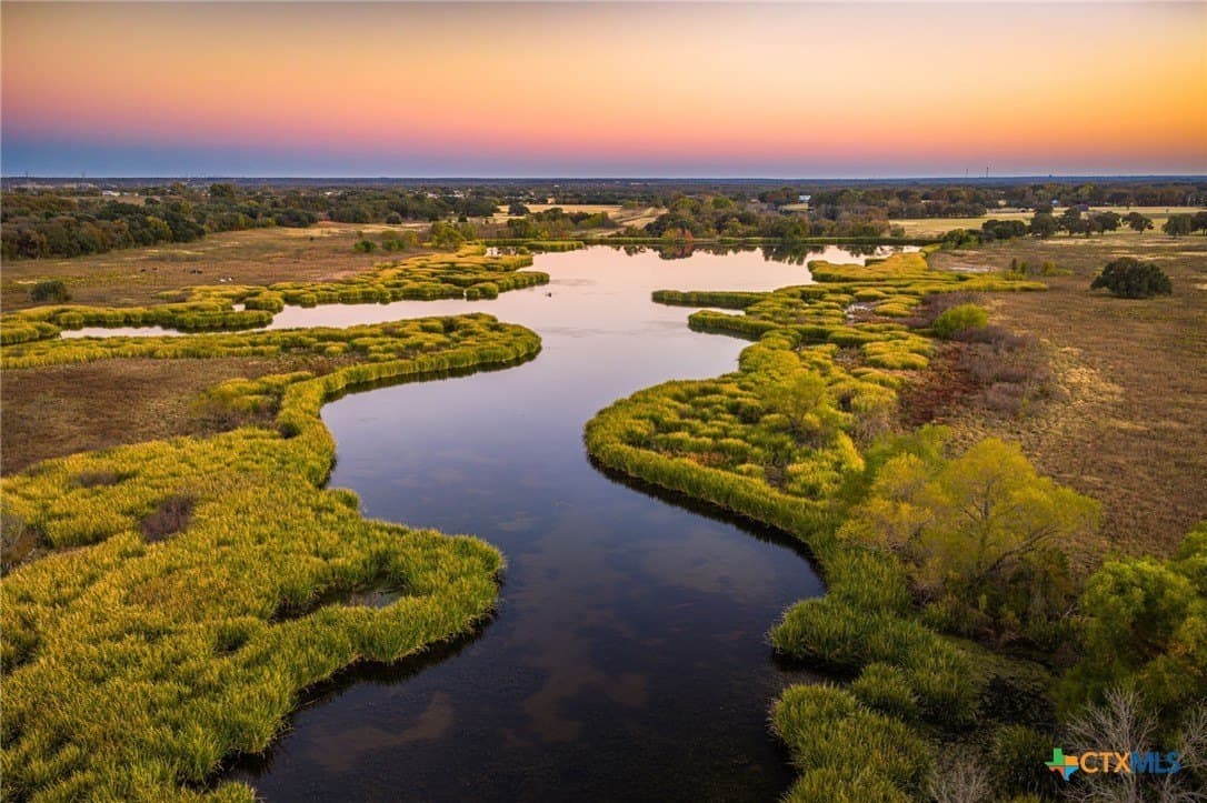 843 acres in Hill County gallery image 3