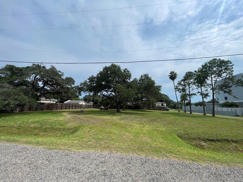 0.36 acres in Texas County - photo 7
