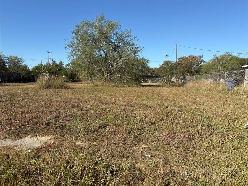 0.23 acres in Nueces County