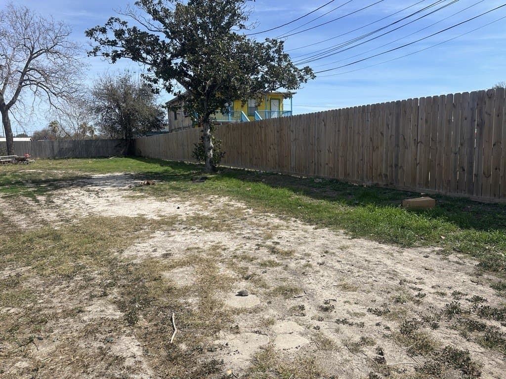 0.08 acres in Nueces County - photo 4