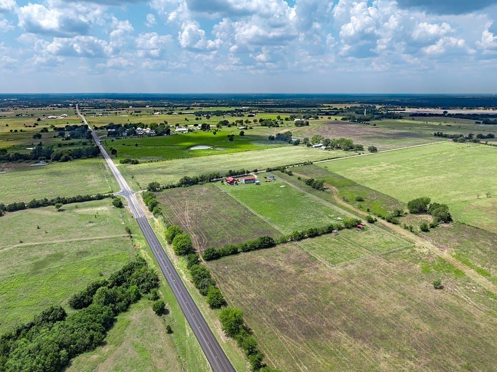 5 acres in Fayette County - photo 6