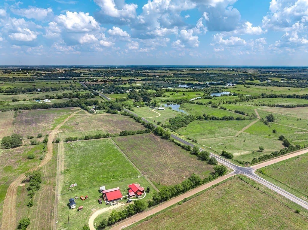 5 acres in Fayette County - photo 11