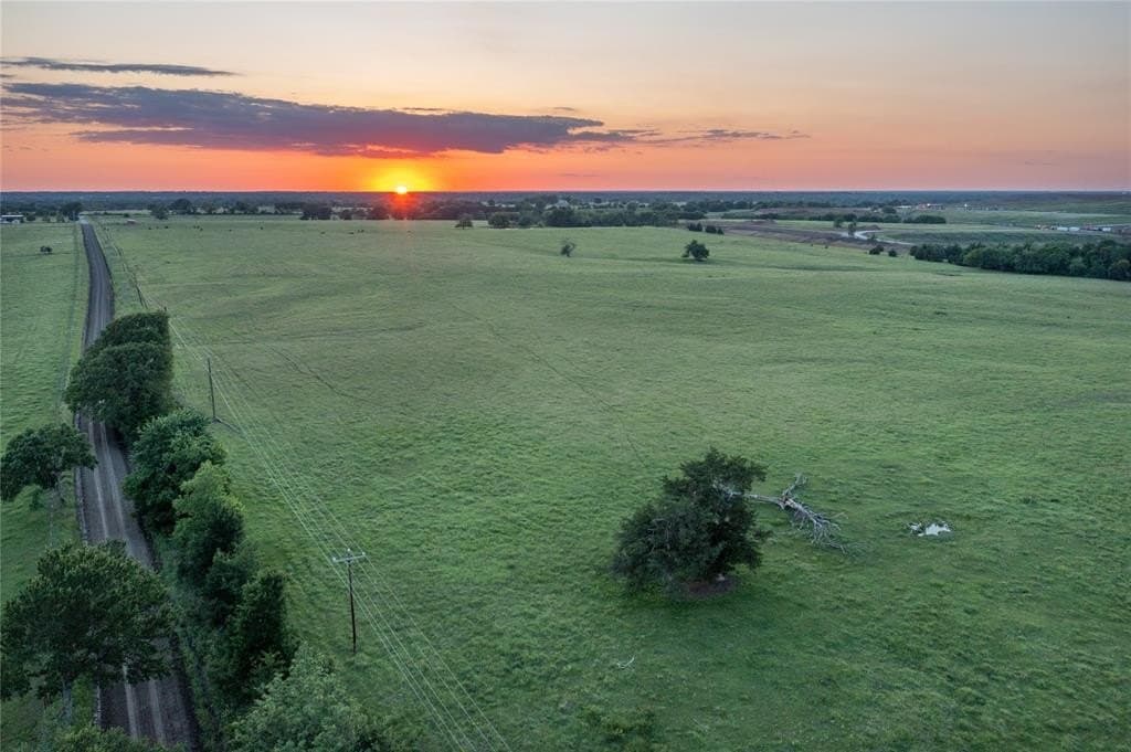 101.43 acres in Hunt County
