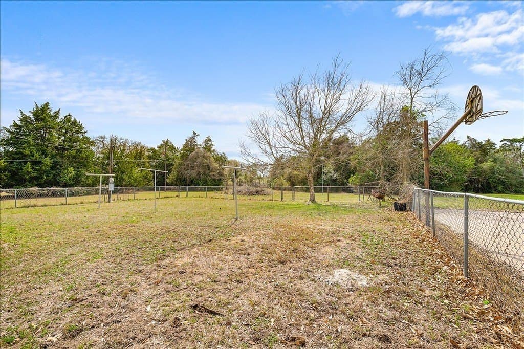 2.68 acres in Fayette County - photo 21