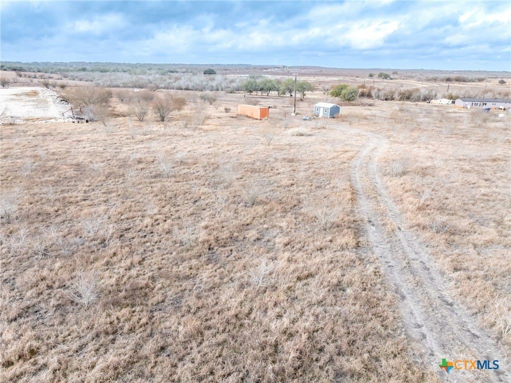 12.33 acres in Gonzales County
