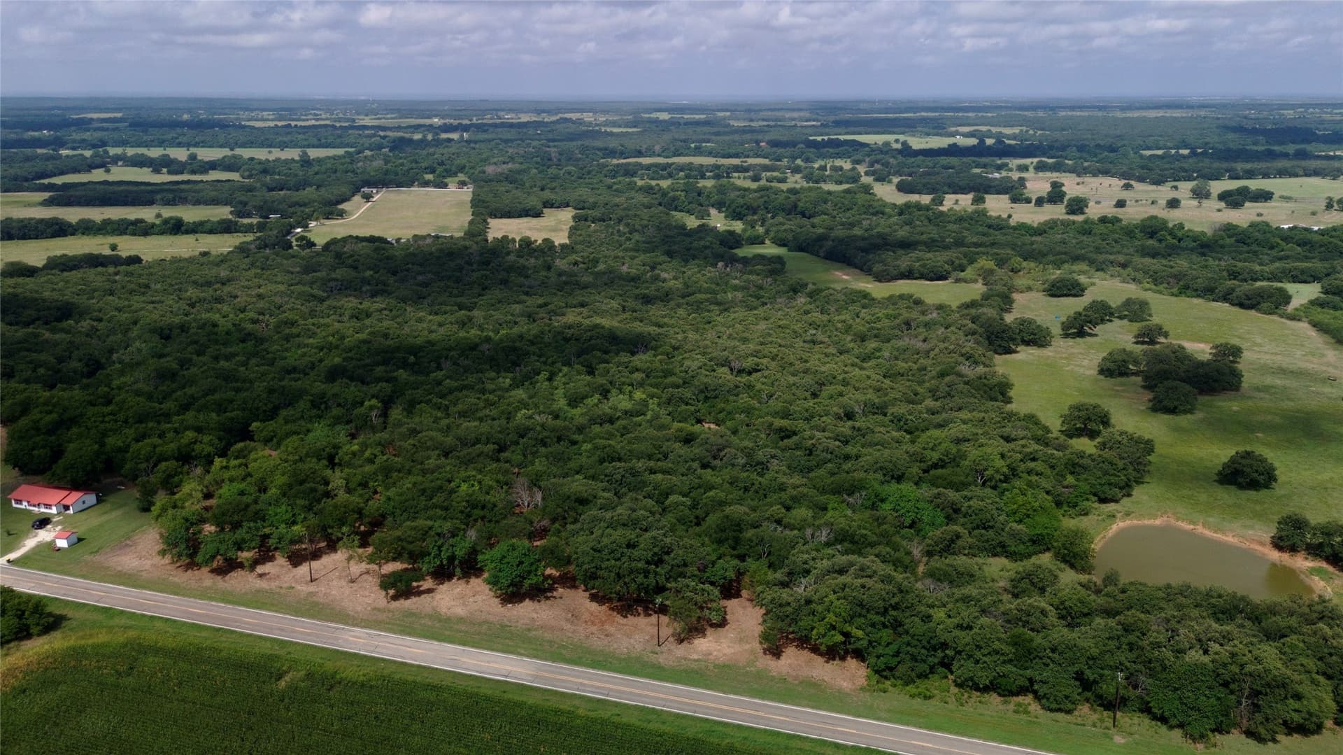 10 acres in Hill County - photo 7