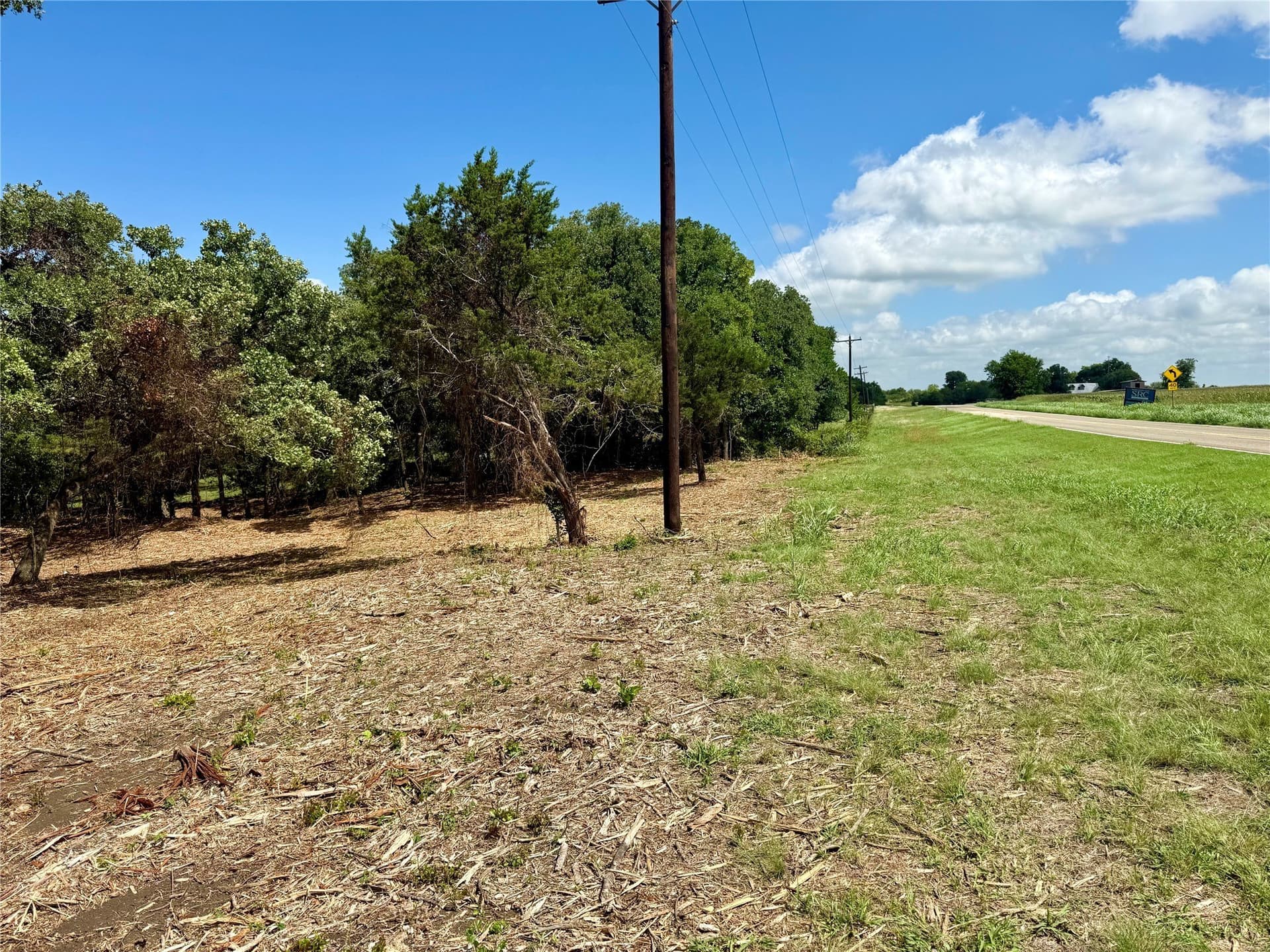 10 acres in Hill County - photo 17