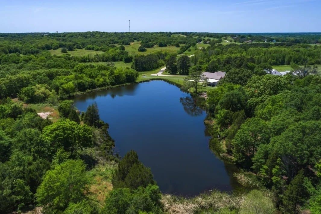4.07 acres in Henderson County - photo 9