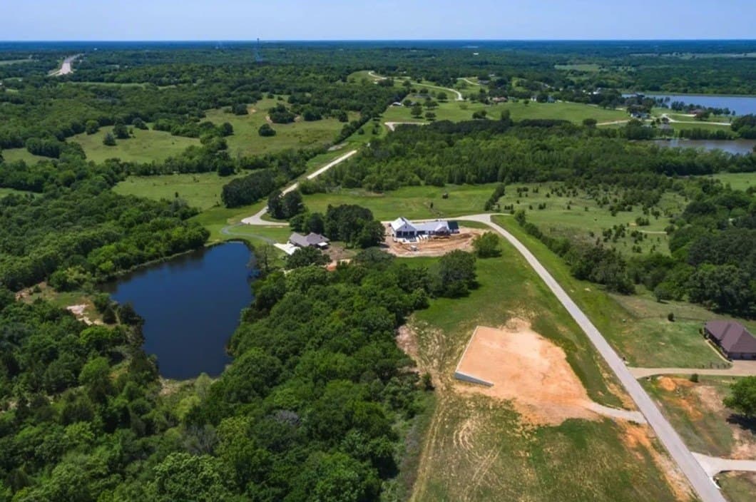 4.07 acres in Henderson County - photo 6