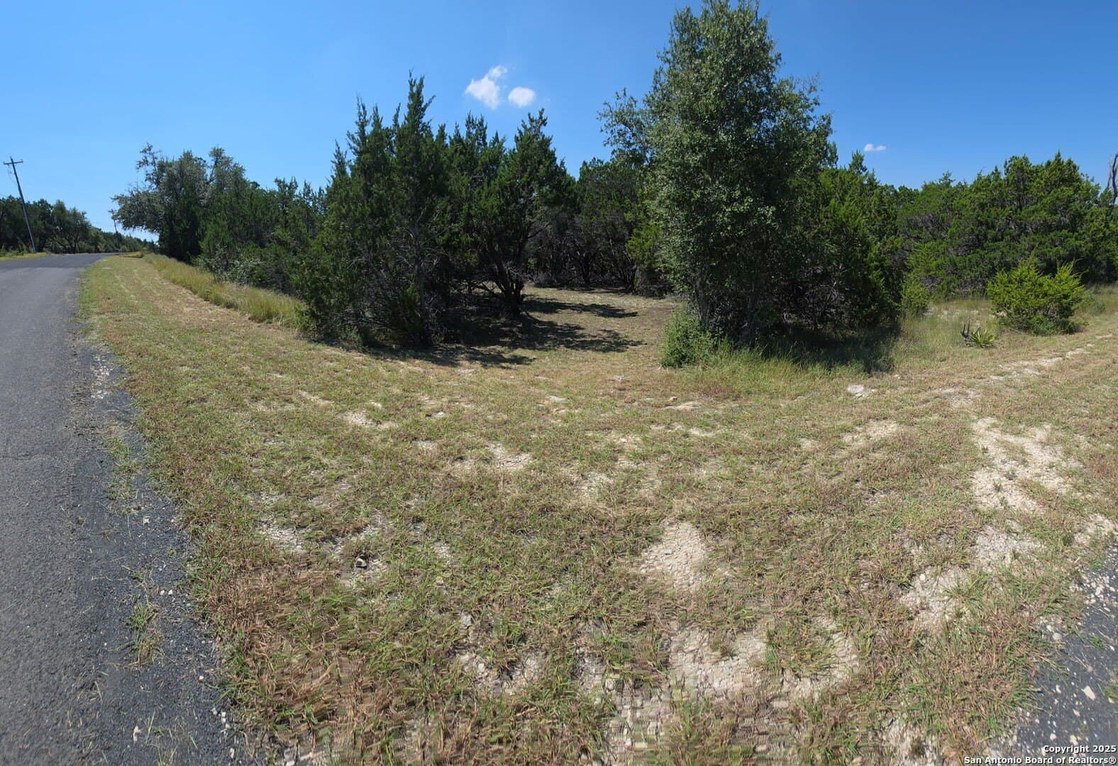 3.12 acres in Blanco County gallery image 4