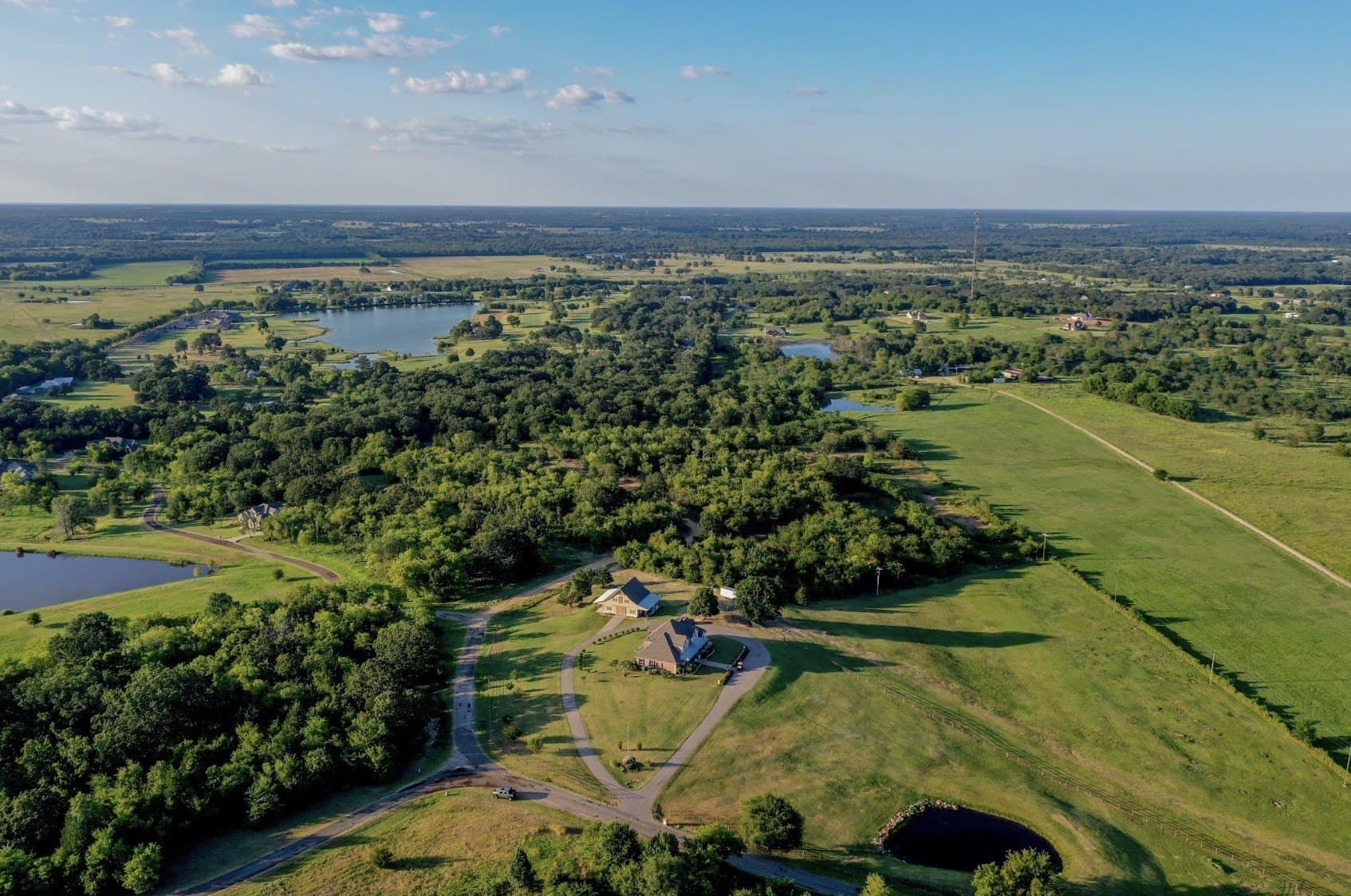 1 acres in Hopkins County gallery image 3