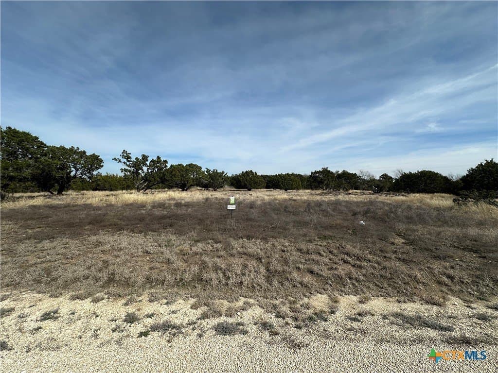 5.48 acres in Burnet County gallery image 2