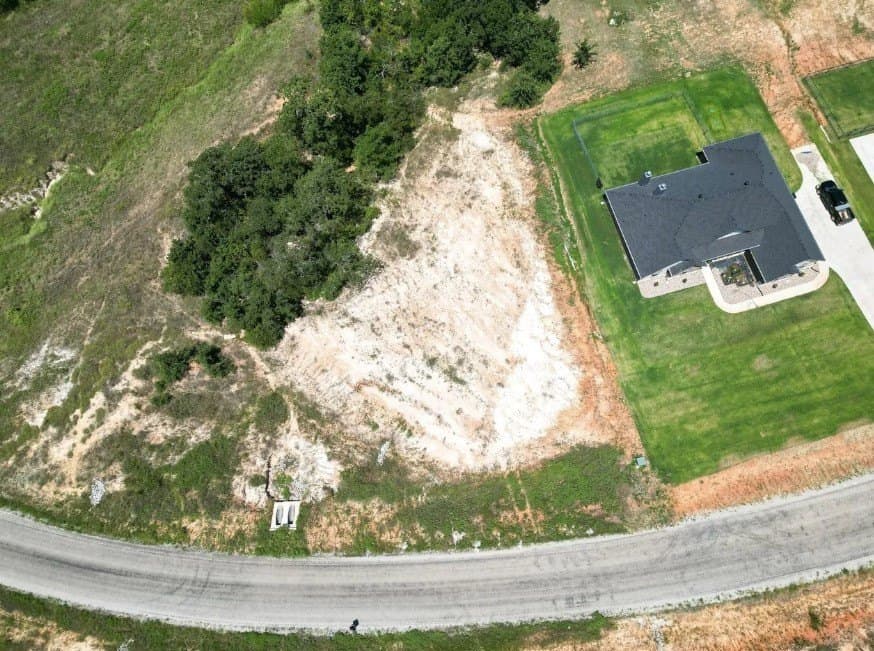 1.78 acres in Parker County gallery image 4