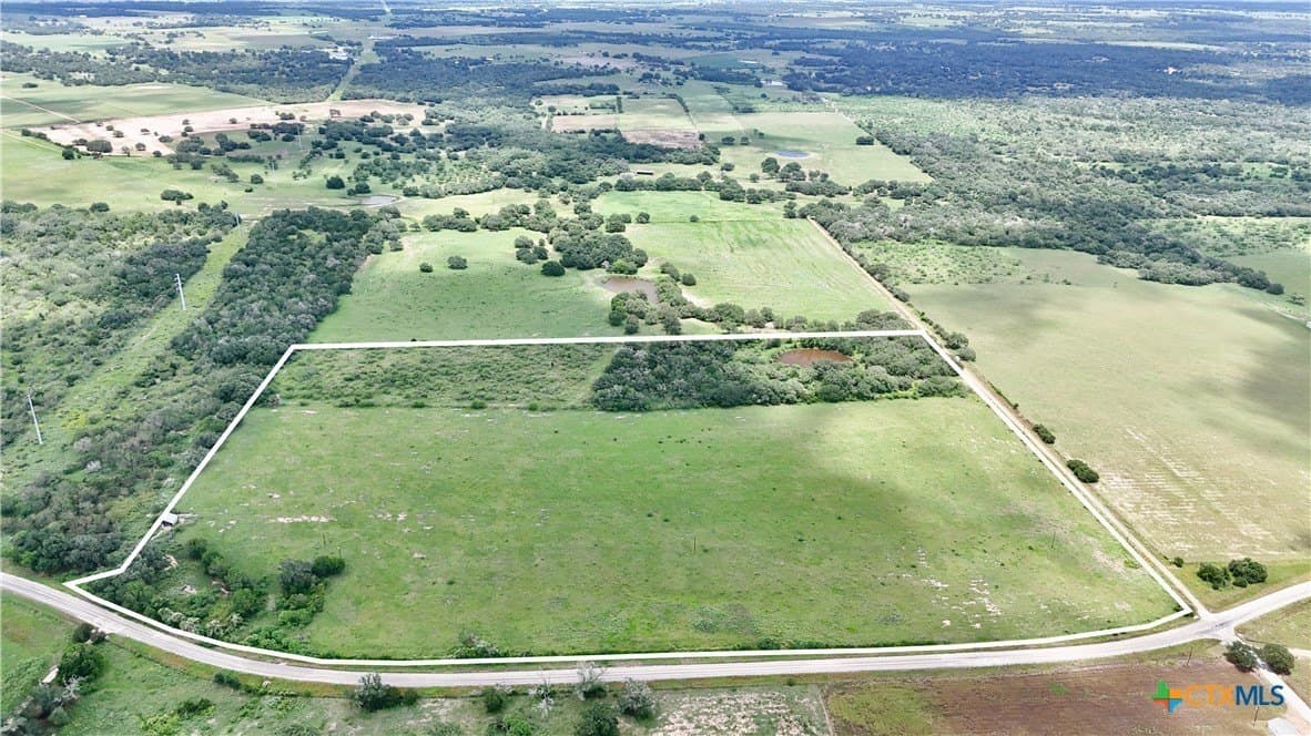 45.26 acres in Lavaca County gallery image 2
