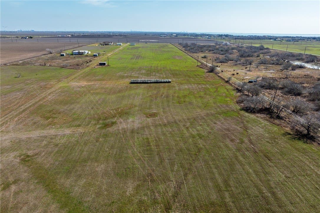 18.45 acres in San Patricio County - photo 9