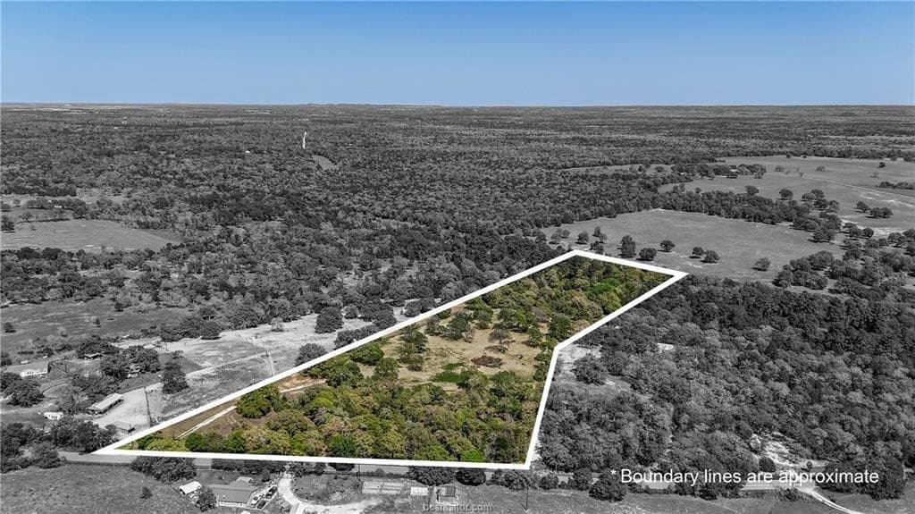 10 acres in Bastrop County