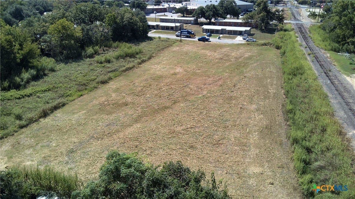 1.1 acres in Milam County featured view