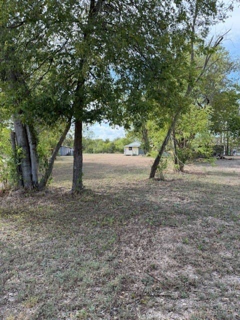 0.4 acres in Limestone County - photo 3