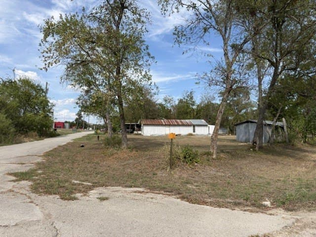 0.4 acres in Limestone County - photo 2