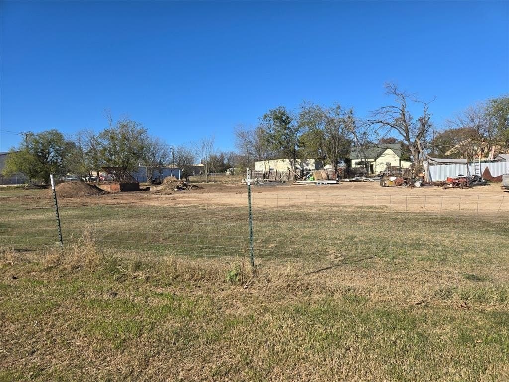 1 acres in Comanche County