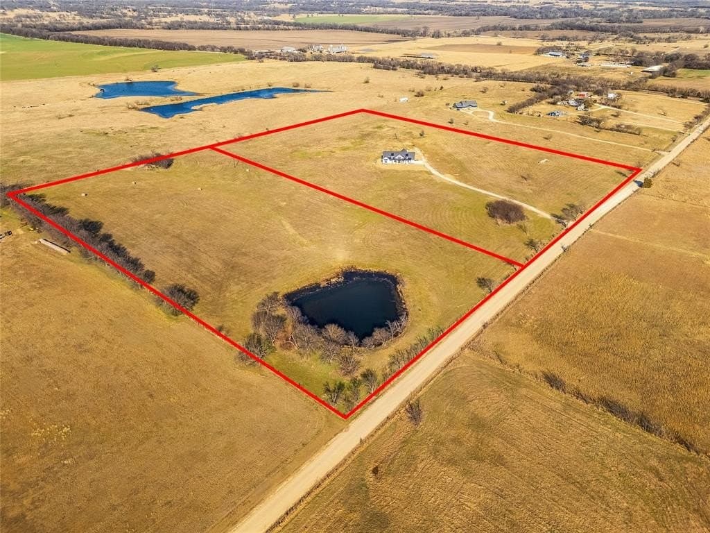 13 acres in Cooke County gallery image 3