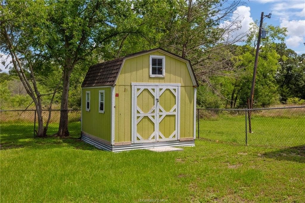 4.4 acres in Brazos County - photo 8