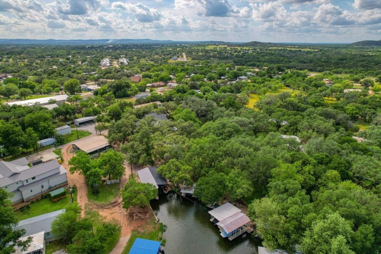 0.74 acres in Llano County gallery image 4