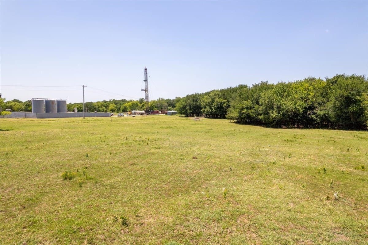 10.04 acres in Grayson County - photo 8
