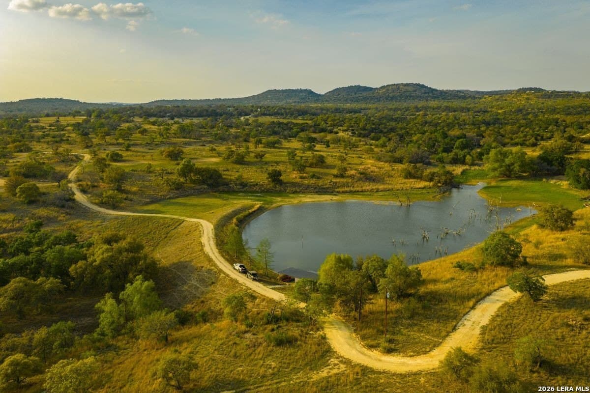 500 acres in Kendall County gallery image 4