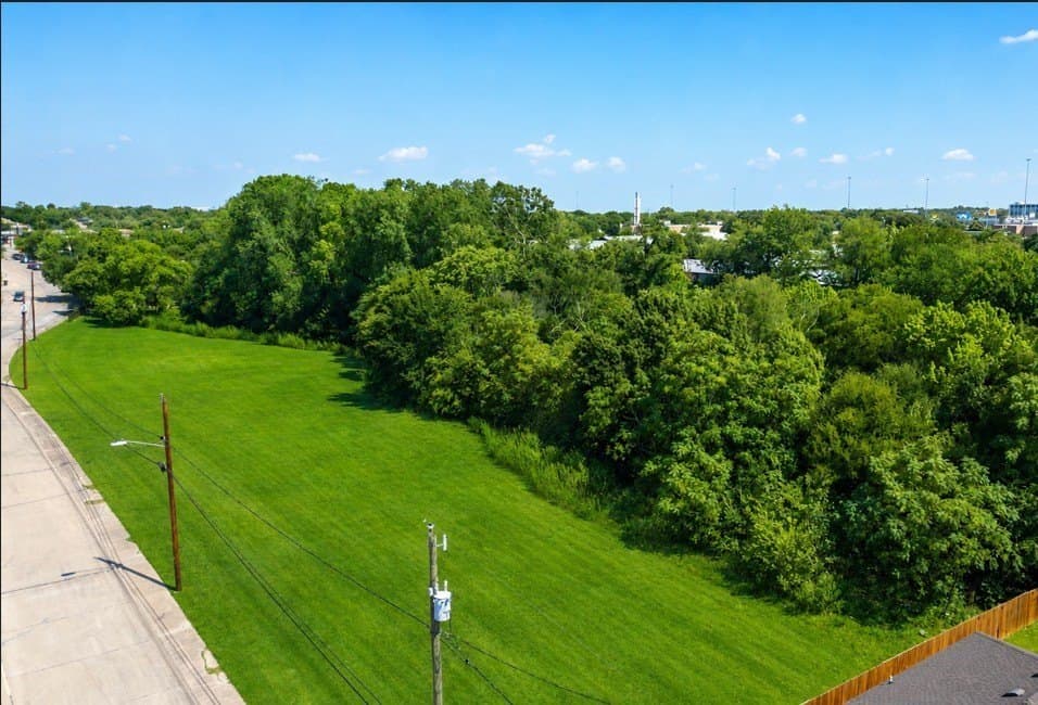 3.56 acres in Dallas County - photo 3