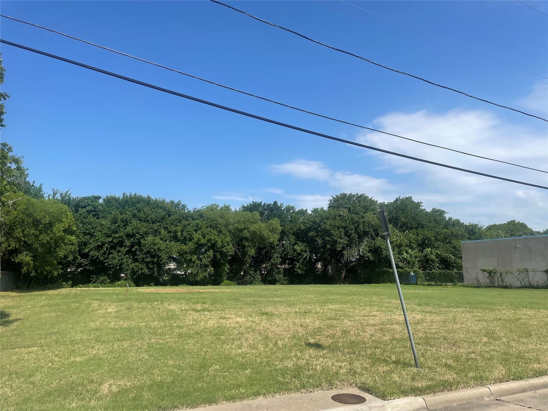 0.54 acres in Tarrant County featured view