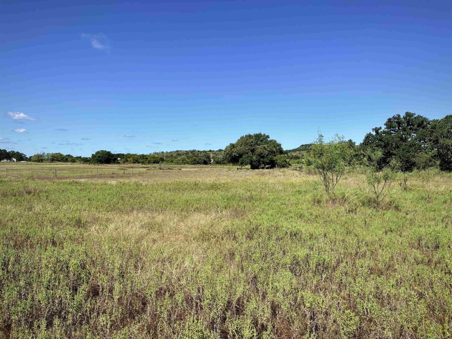 5 acres in Llano County - photo 2
